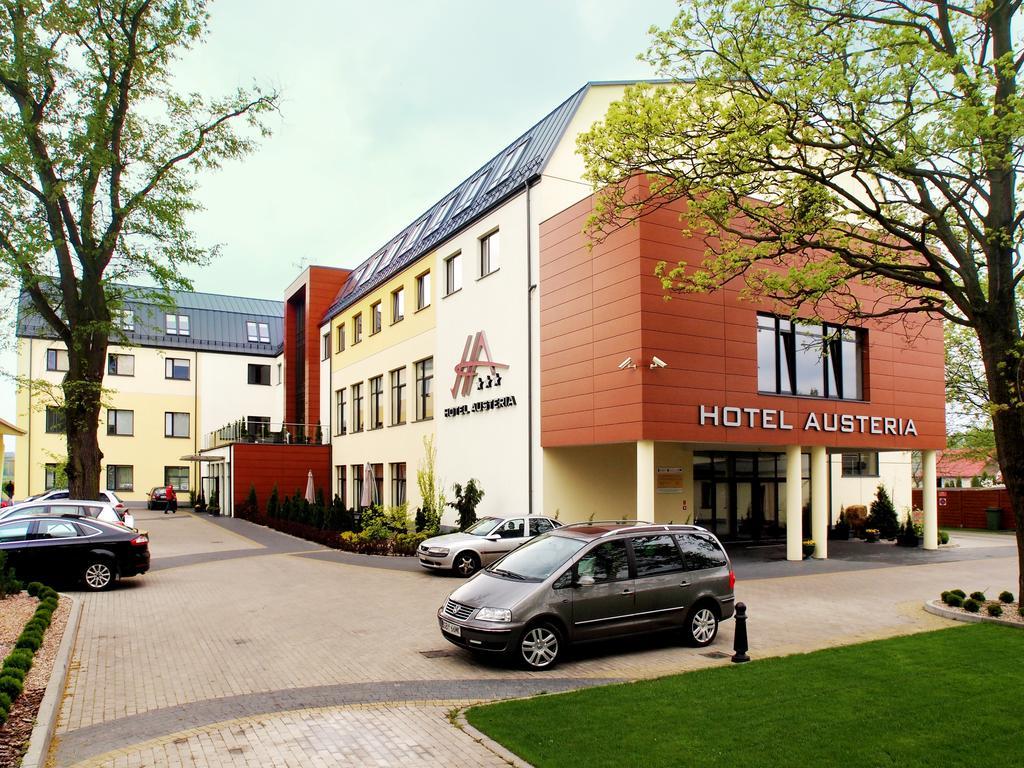 Hotel Austeria Conference & Spa ชีโคชีแนค ภายนอก รูปภาพ